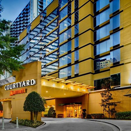 Courtyard By Marriott Atlanta Buckhead Hotel Exterior photo